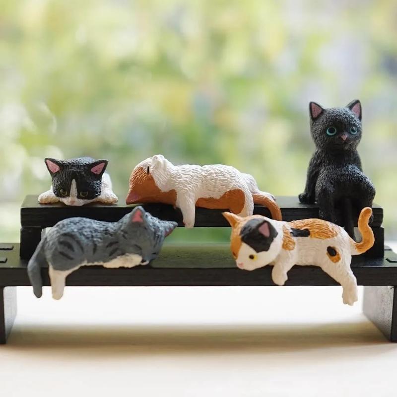 5-Piece Mini Resin Cat Figurines - Cute Cartoon Desk Decor