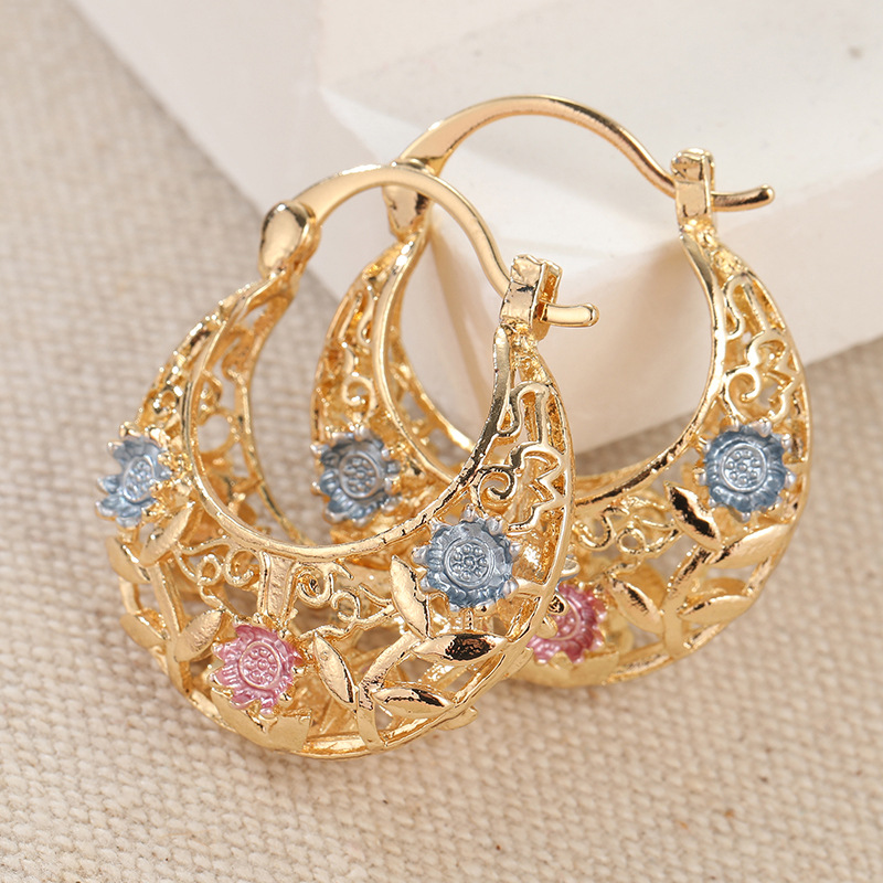 🌼Gold-Plated Crescent Hoop Earrings with Enamel Flowers🌸