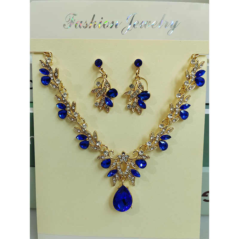 📢📢40% OFF !! ⏰Sparkling Teardrop Pendant Necklace and Earrings Set