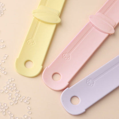 🥳HOT SALE🥳💞50K+ SOLD! Cat Feeder Spoon! BPA-free, one-hand squeeze & wide spoon. Clean feeding – grab yours! ✅